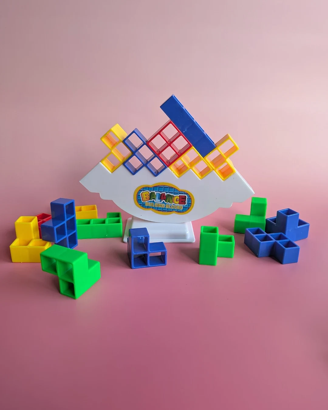 Le Jeu d’Équilibre